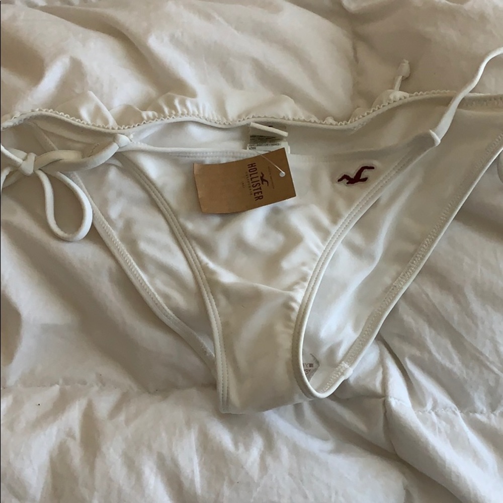 Brand new bikini bottoms